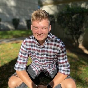 Meet your Posher, Josiah